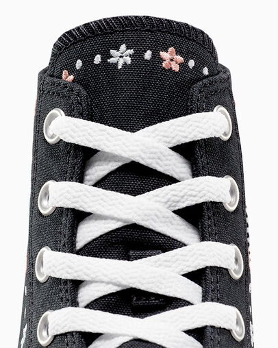 Women Converse Chuck Taylor All Star Petite Petals Sneakers Black / White Australia | C-47650929